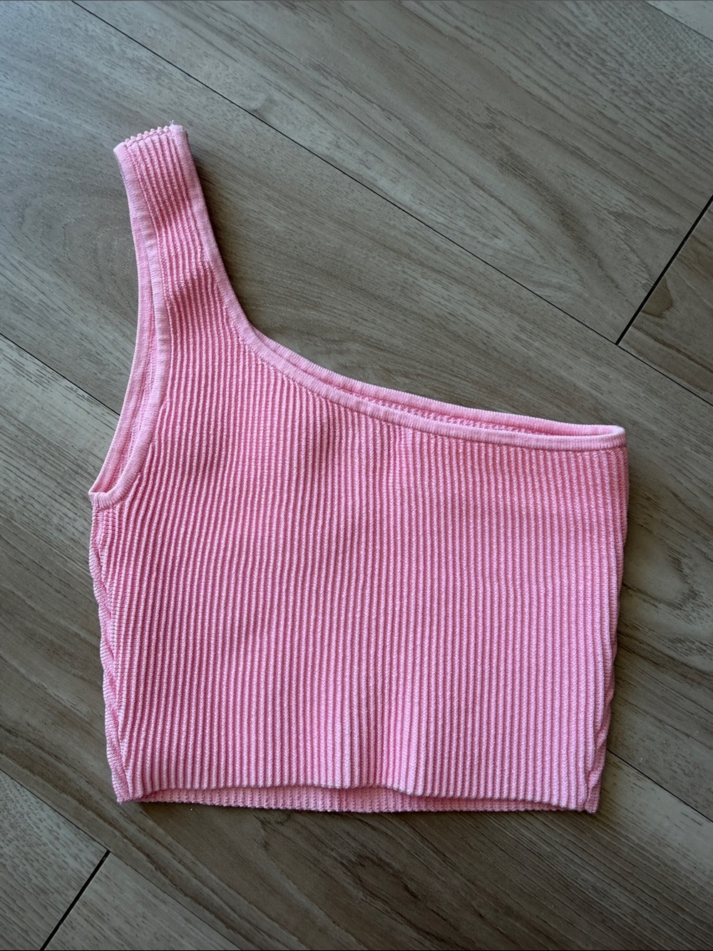 Babaton Pink One-Shoulder Ribbed Crop - Picture 3 of 4